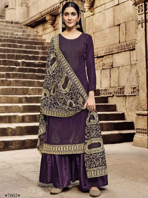 Purple Colour Georegtte Salwar Suit in Thread Work.