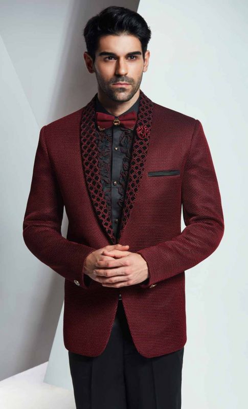 Best Wedding Suits for Men in Designer Maroon Color