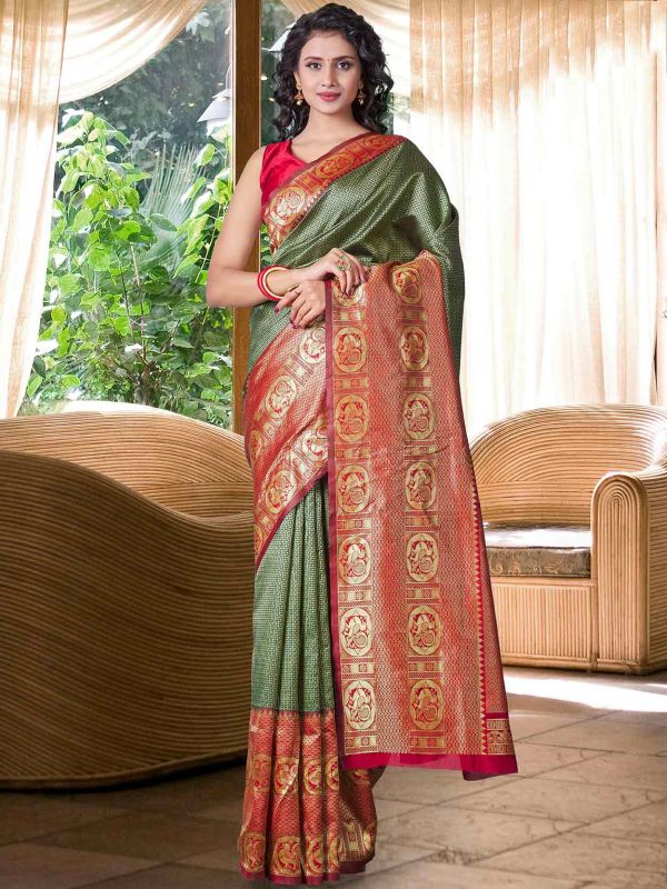 Green Colour Silk Fabric Women Saree.