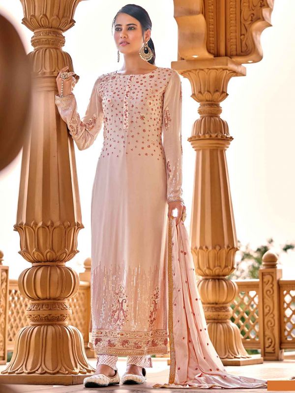 Pink Colour Party Wear Salwar Suit in Georgette Fabric.