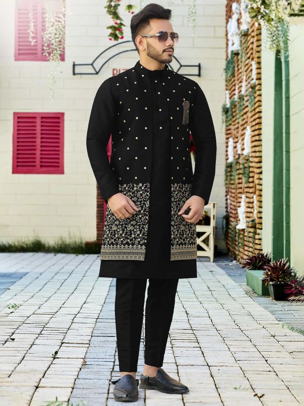 Kurti with jacket | Kurti with jacket, Pakistani kurti designs, Indian  designer wear