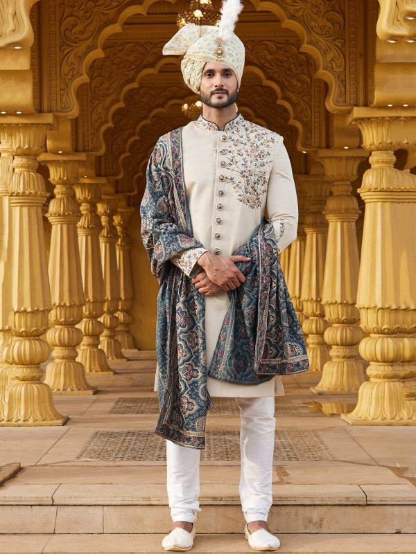 Best dressed Bollywood grooms – ::MyStylePal::