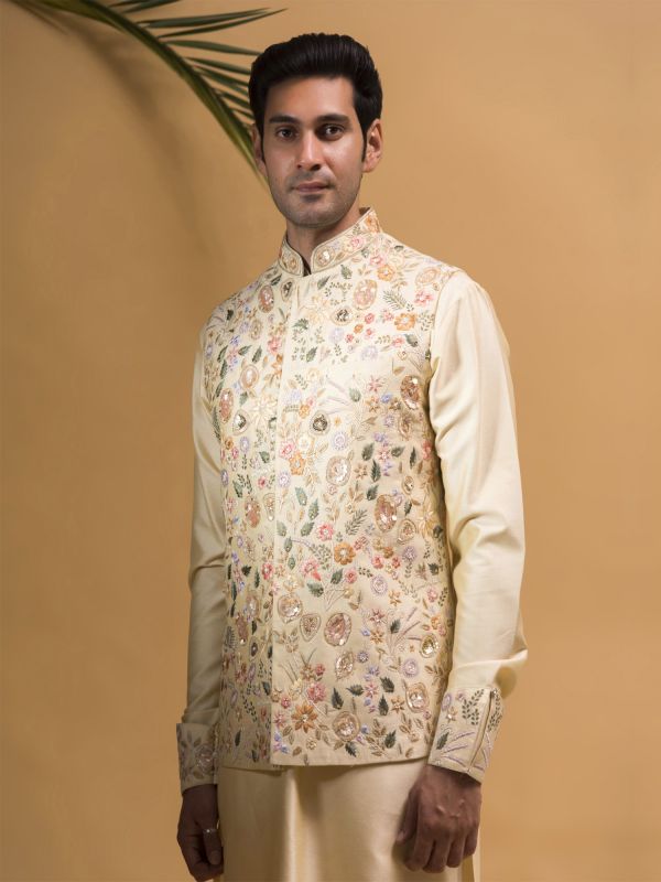 Pastel Cream Kurta Pyjama With Embroidered Jacket 