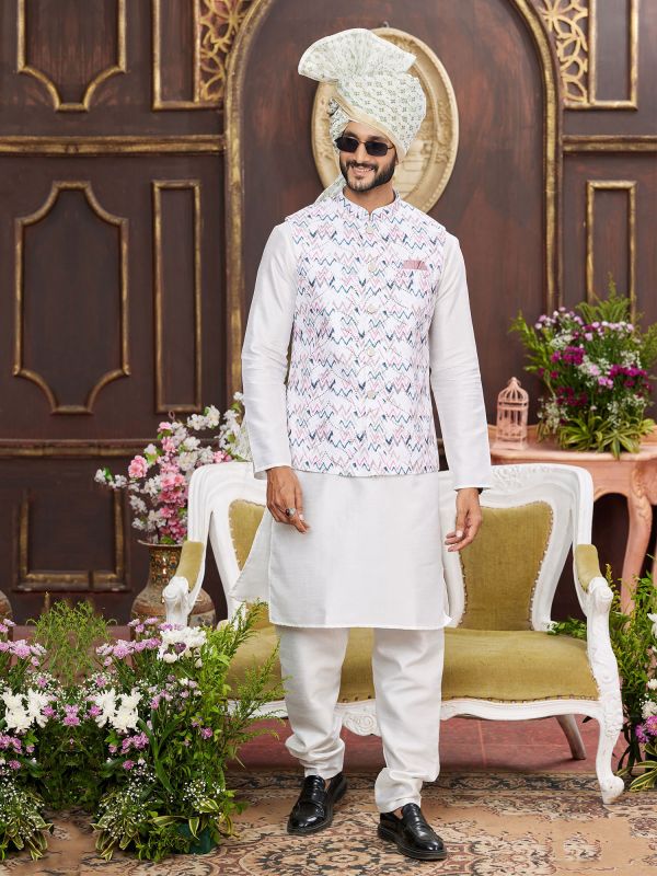 Off White Kurta Pyjama Set With Printed Jacket