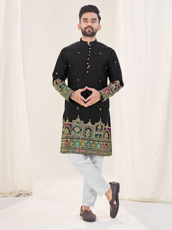 Black Heavy Embroidered Navratri Men's Kurta Pyjama