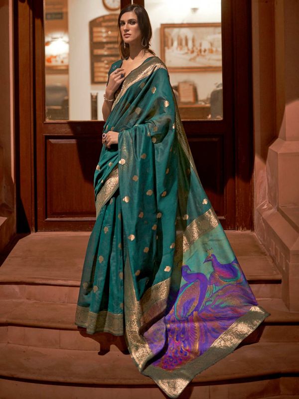 Green Woven Traditional Saree In Handloom Silk
