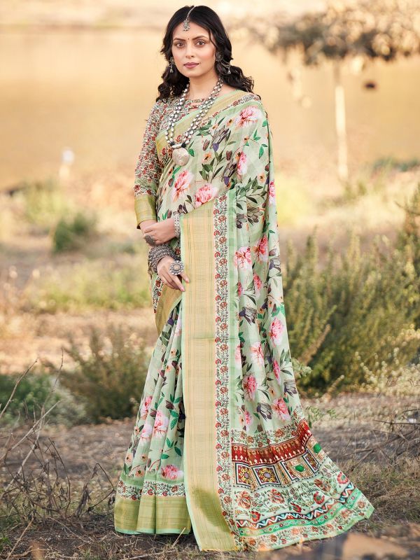 Green Printed Casual Wear Saree In Cotton