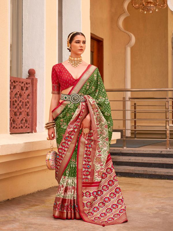 Green Traditional Saree In Casual Wear