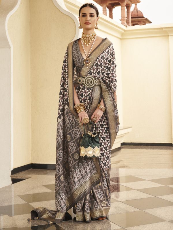 Grey Digital Printed Casual Saree In Silk