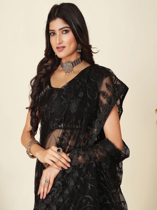 Black Silk Party Wear Saree In Thread Work
