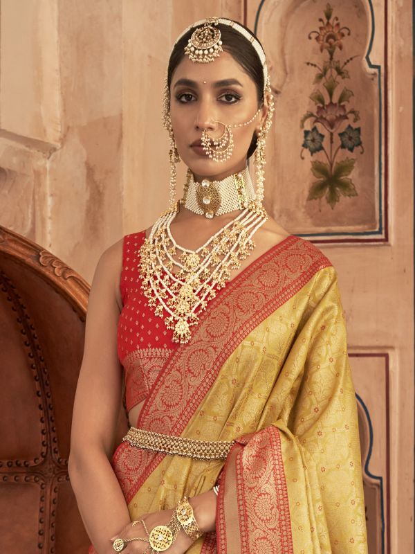 Golden Zari Weaving Wedding Saree In Silk