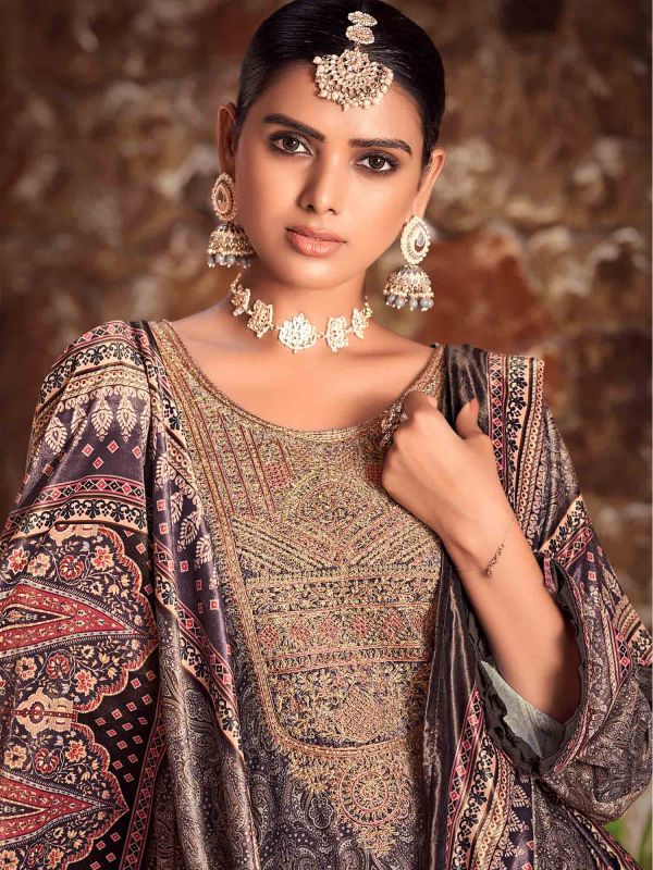 Grey Digital Printed Salwar Suit In Velvet