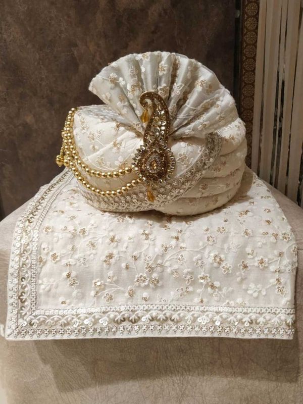 Cream Colour Net,Silk Fabric Wedding Safa.