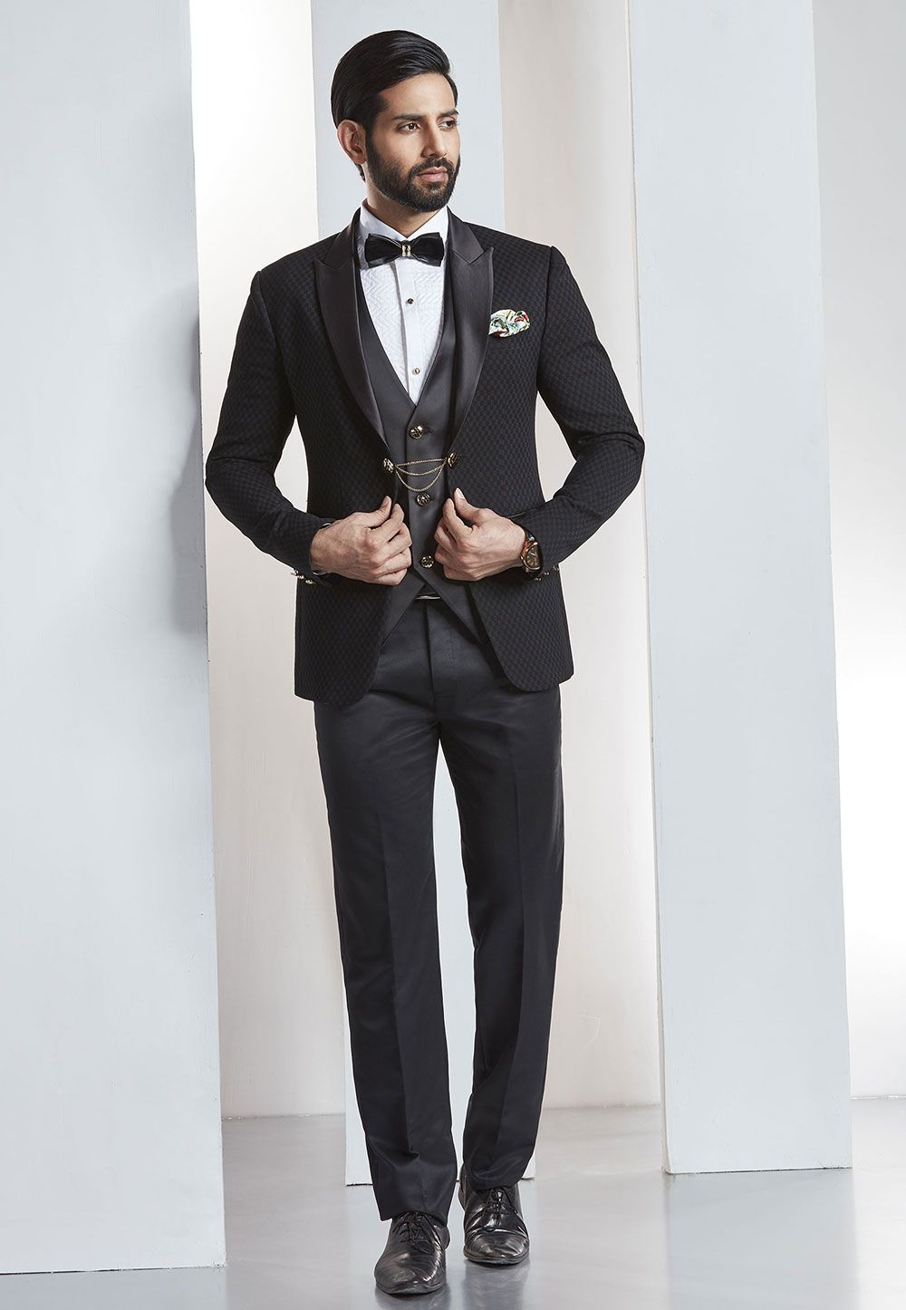 SuitShop | Suits & Tuxedos for Men, Women, & Everyone