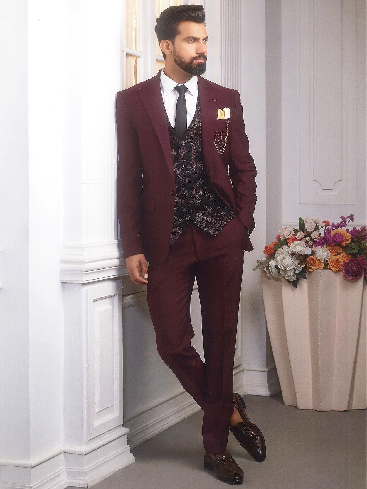 Buy Maroon Suit For Wedding by Andre Emilio