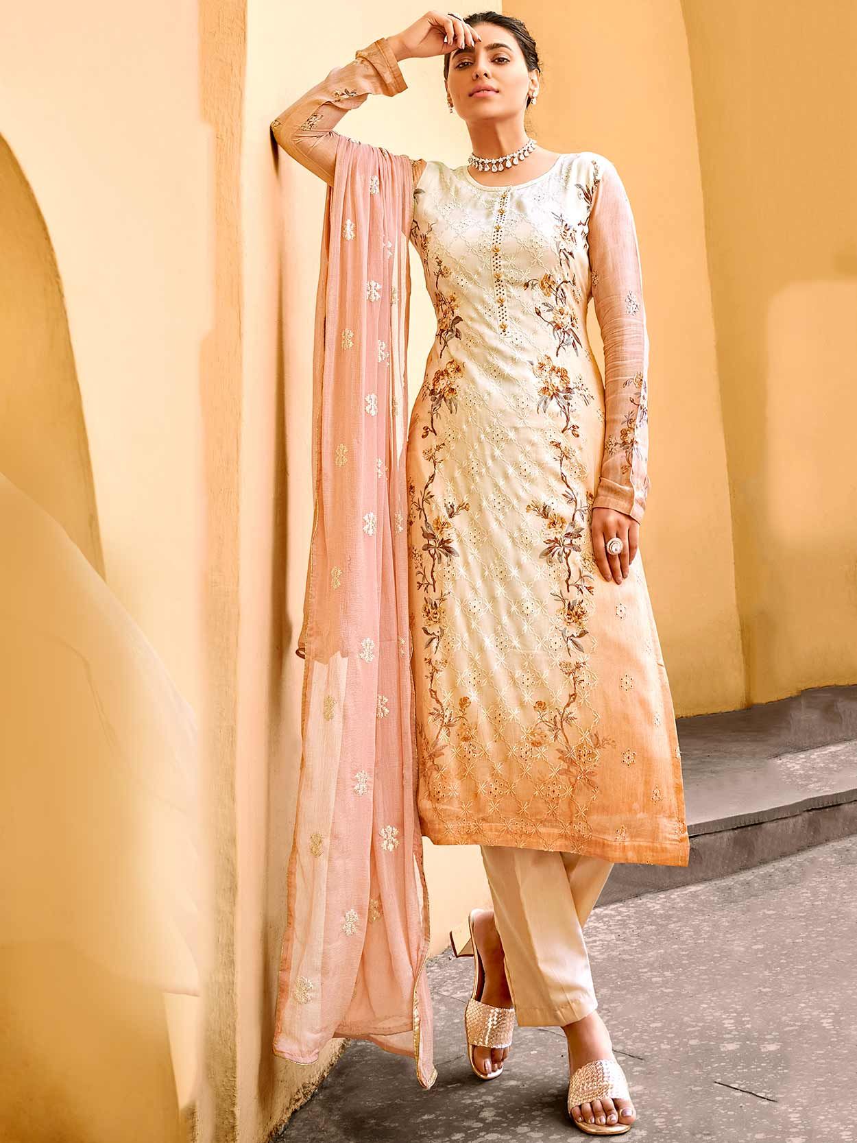 Buy Pakistani Suit - Peach Golden Embroidery Pakistani Pant Style Suit At  Hatkay