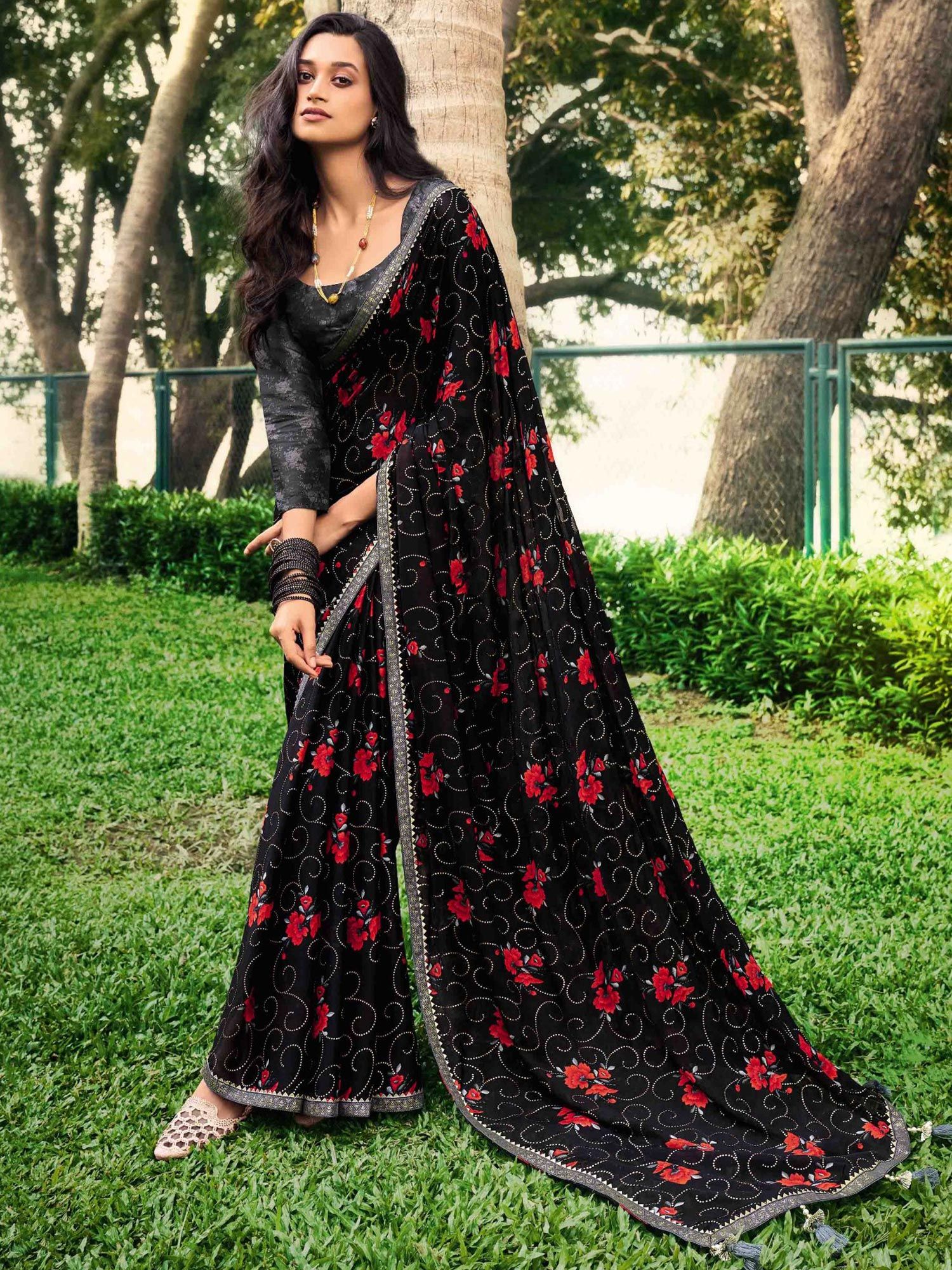 Black Floral Print Chiffon Saree