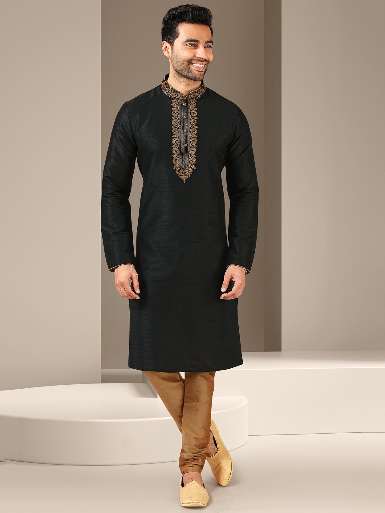 Black Men's Plain Kurta Pajama In Silk 845MW09