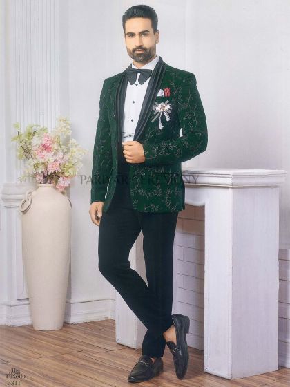 Green Colour Designer Men's Tuxedo Suit in Imported Fabric.