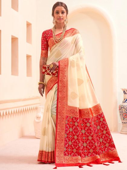 Cream Woven Traditional Saree In Silk