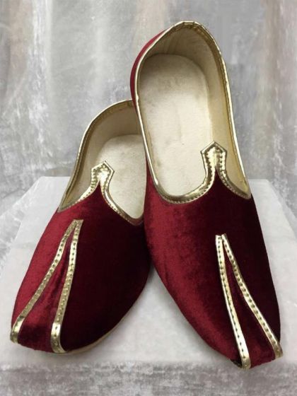 Velvet Mojari in Maroon Colour.