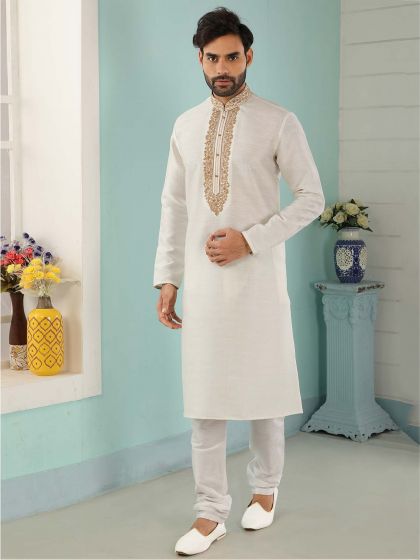 Banarasi Silk Men's Kurta Pajama in Off White Colour.