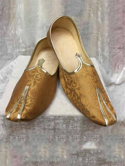 Golden Colour Wedding Mojari For Groom.